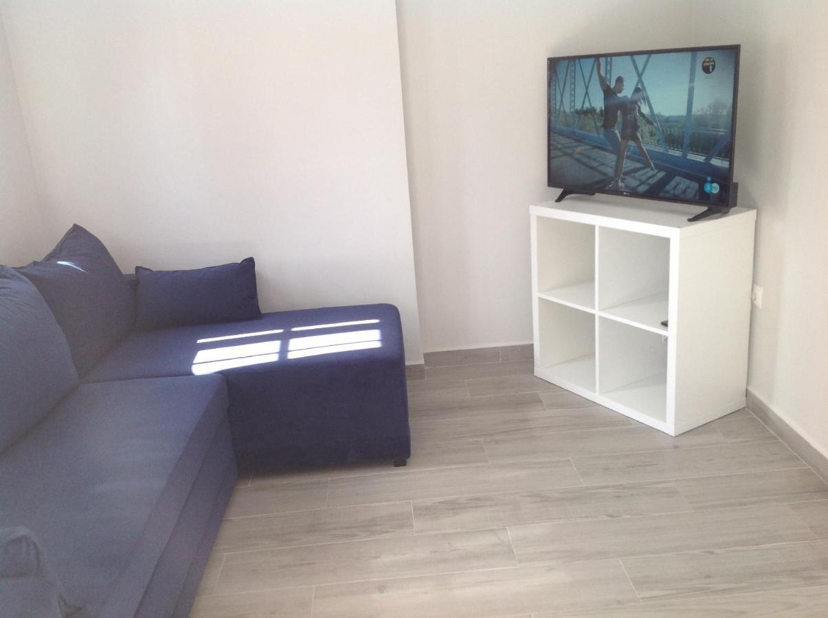 Apartamento Las Naciones 2 贝纳尔马德纳 外观 照片